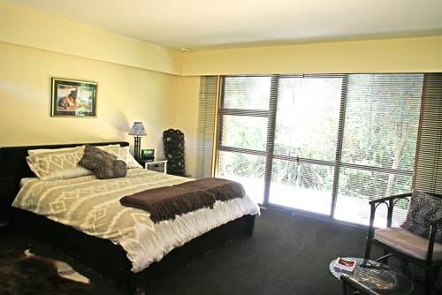 Twin Waters Lodge