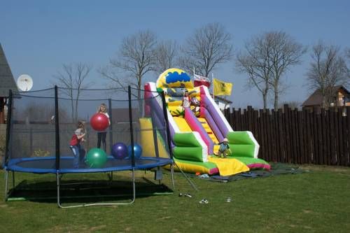 Outdoor Pictures 23