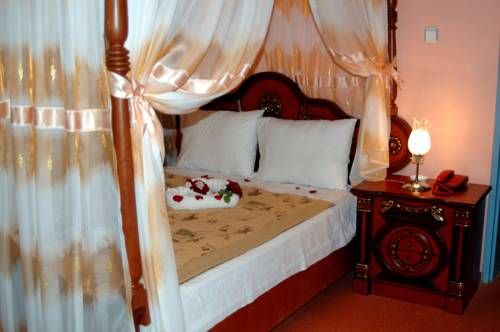 Bato Thermal Hotel