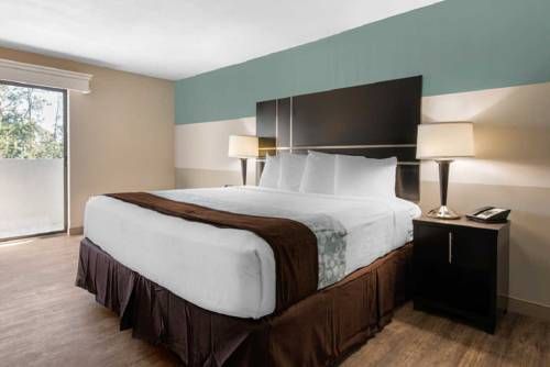 Palazzo Lakeside Hotel, a Magic Moment Hotel Collection