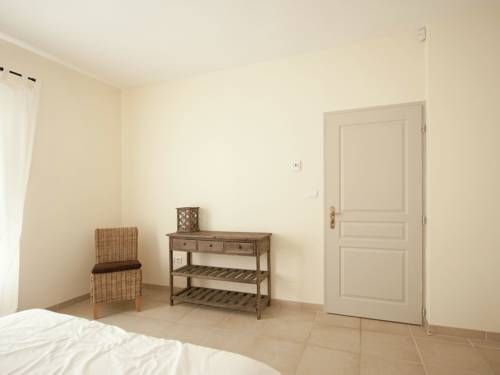 A beautiful new luxury villa close to Uz s