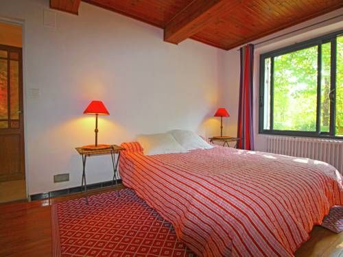 Luxurious Holiday Home in Cavaillon with Private Pool