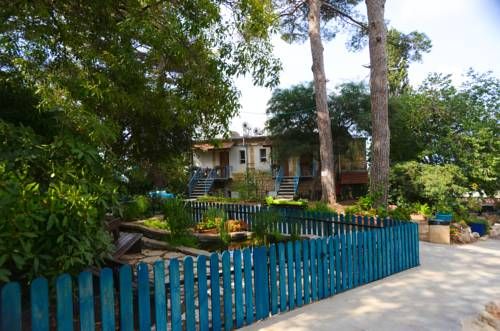 Mantur Beit Oren by Selina