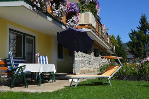 Outdoor Pictures 22
