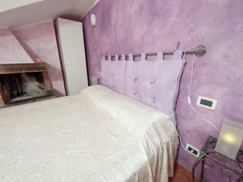 Swimming pool, close to Rome, in the Rome countryside, WiFi