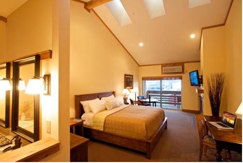 Cousin's Country Inn