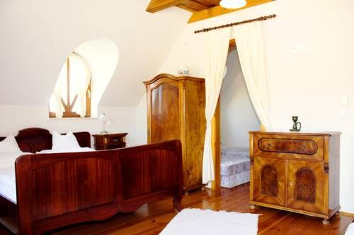 Koczor Winery & Guesthouse