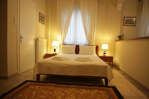 Katerina studios rooms-Biker friendly hotel