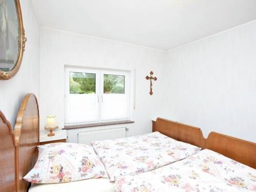 Holiday Home in Gees with Garden,Terrace,GardenFurniture,BBQ