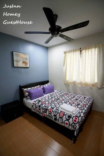 JUSINN HOMESTAY