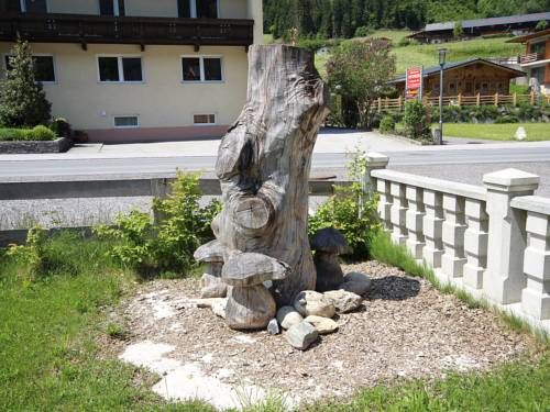Outdoor Pictures 17