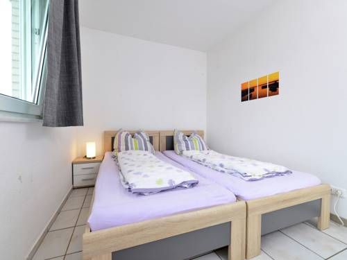 Cozy Holiday Home in Diemelsee with Private Garden