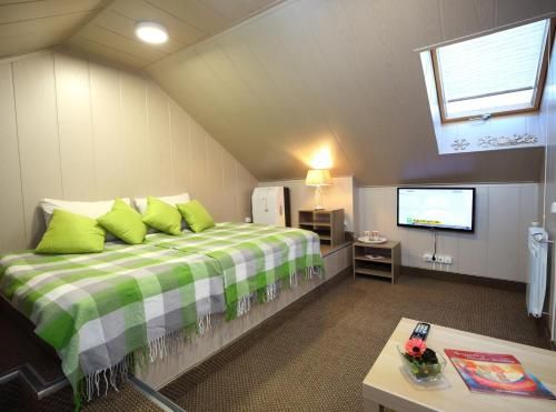 Nikolin Park Guest House