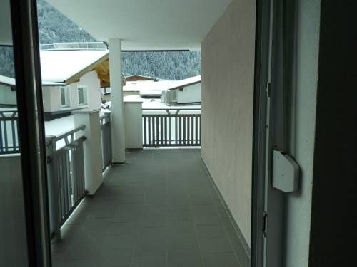 Outdoor Pictures 12