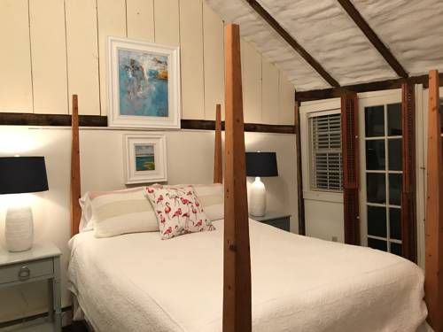 CS Coach House