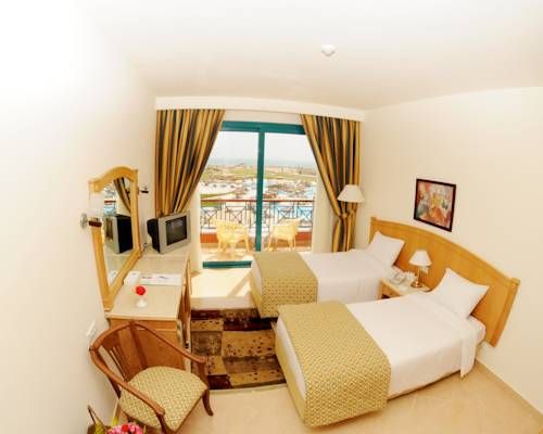 Sinaway Lagoon Aquapark Hotel and Spa