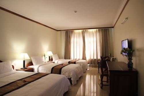 Pursat Riverside Hotel & Spa