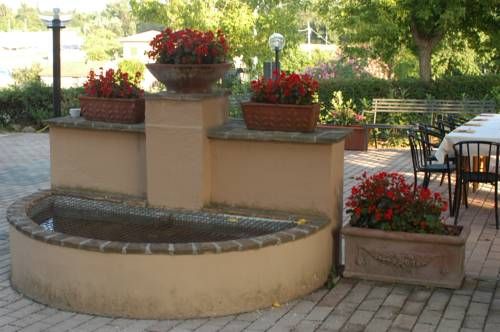 Outdoor Pictures 11
