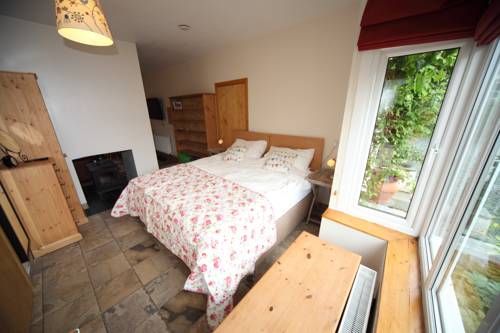 Lynton Lodge Studios
