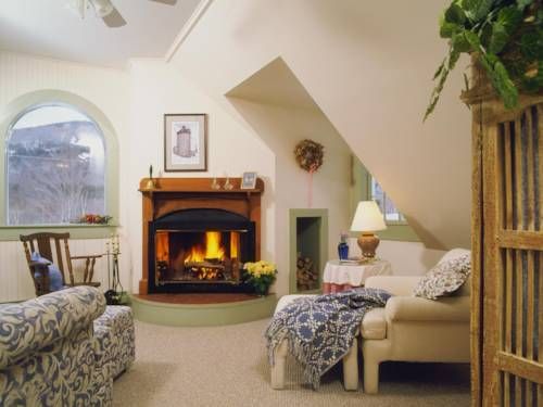 The Notchland Inn