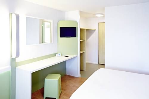 ibis budget Warrington Lymm Services