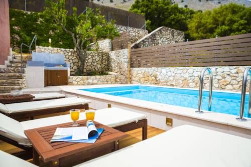 Iconic Villas - Villa Vada