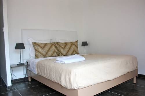 Sous Les oliviers - Jacuzzi - Charming