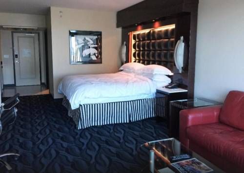 Suites at Elara Las Vegas Strip-No Resort Fees