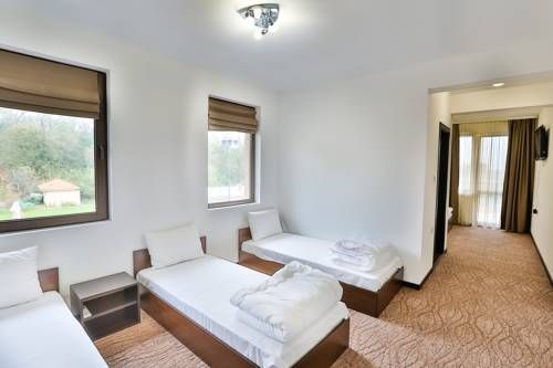 Hotel Champion