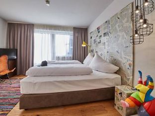 Hotel Image 1