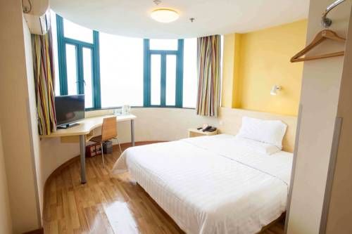 7Days Inn Luohan Shan Park