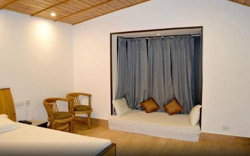 Mist n Meadows Resort
