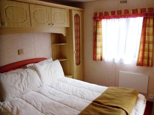 Linnhe Lochside Holidays