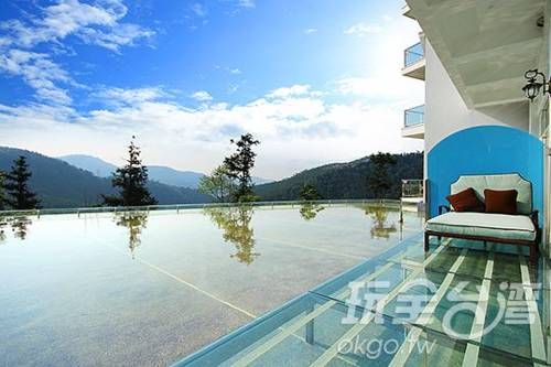 Outdoor Pictures 22