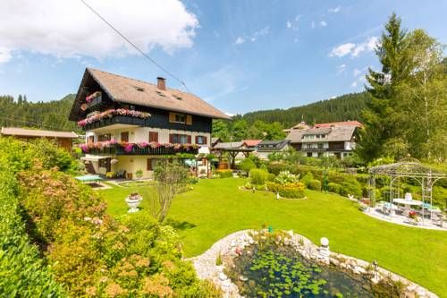 Outdoor Pictures 23