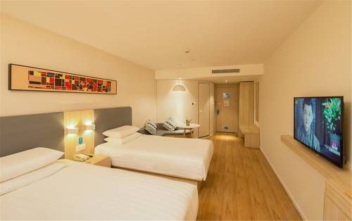 Hanting Hotel Huaihua Stadium