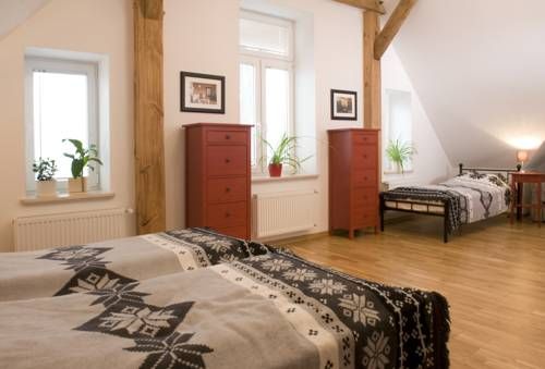 Stara Szkola Trzcin 20