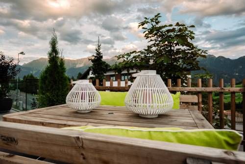 Outdoor Pictures 24