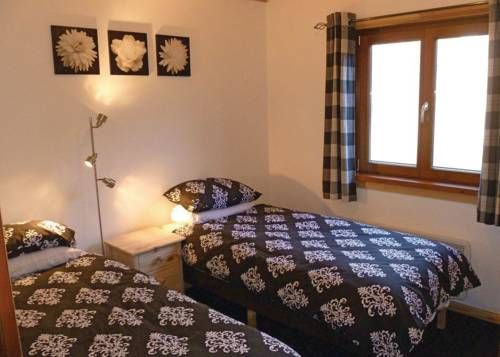 Hunters Moon Lodges