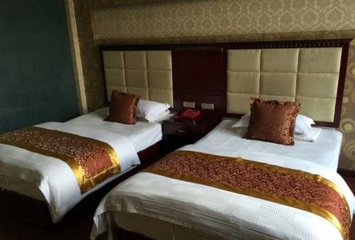Qinxian Golden Coast Business Hotel