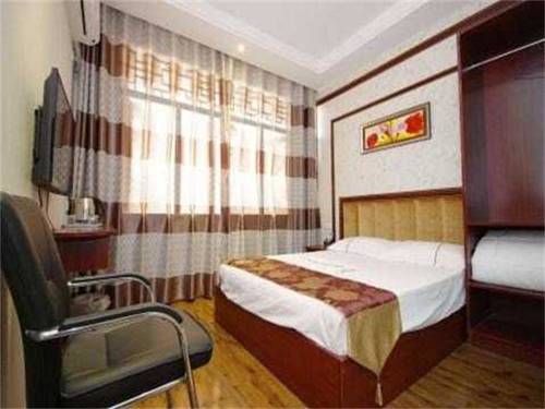 Qiqi Business Inn