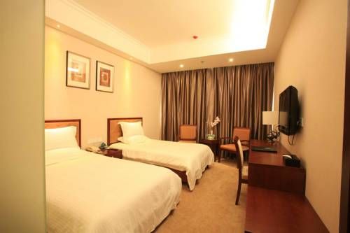 GreenTree Inn Qianan Fortune Center Hotel