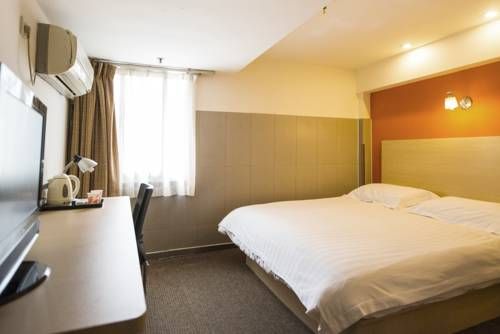 Motel Shenyang Railway Station Zhongxing Building