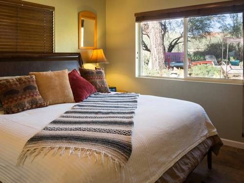 Cozy Cactus Bed and Breakfast
