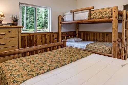 Shelter Cove Resort & Marina