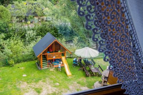 Outdoor Pictures 24