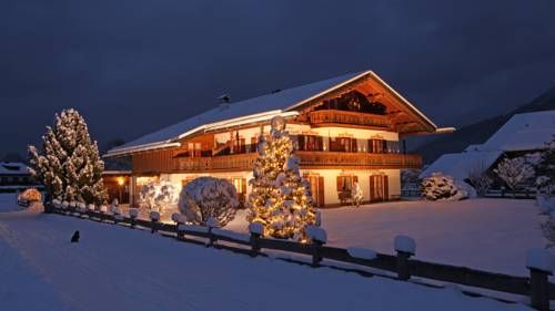 Outdoor Pictures 24