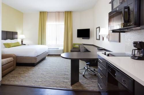 Candlewood Suites Longmont, an IHG Hotel