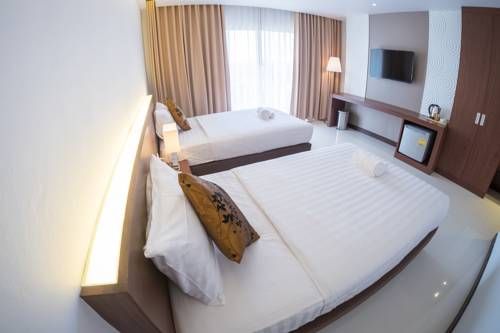 Chaisaeng Villa