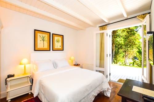 Roots Resort